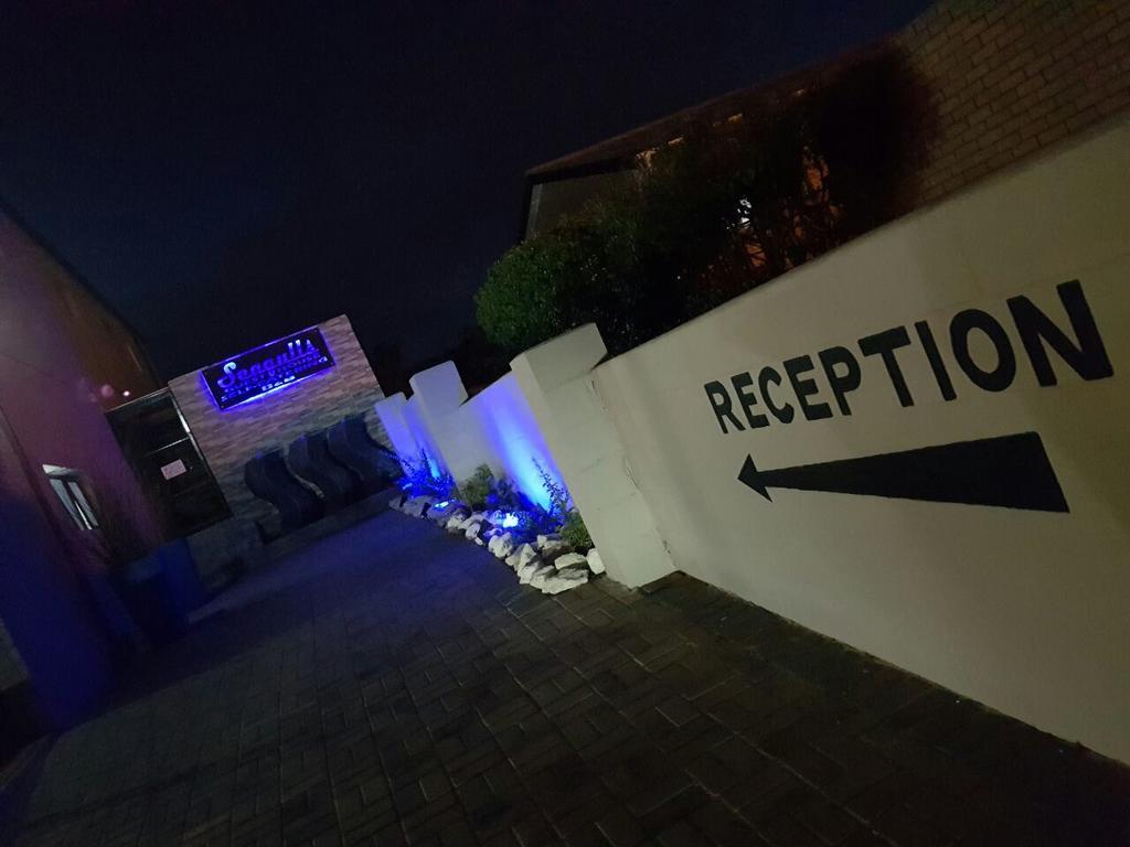 Seagulls Guest House Langebaan Ngoại thất bức ảnh