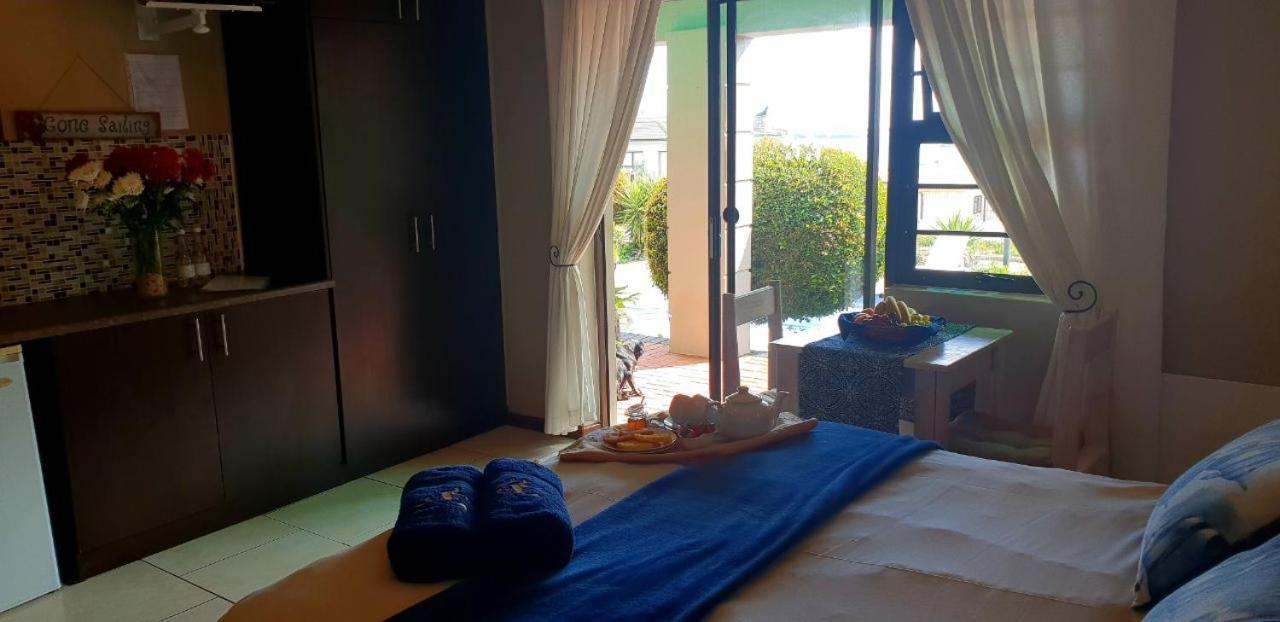 Seagulls Guest House Langebaan Ngoại thất bức ảnh