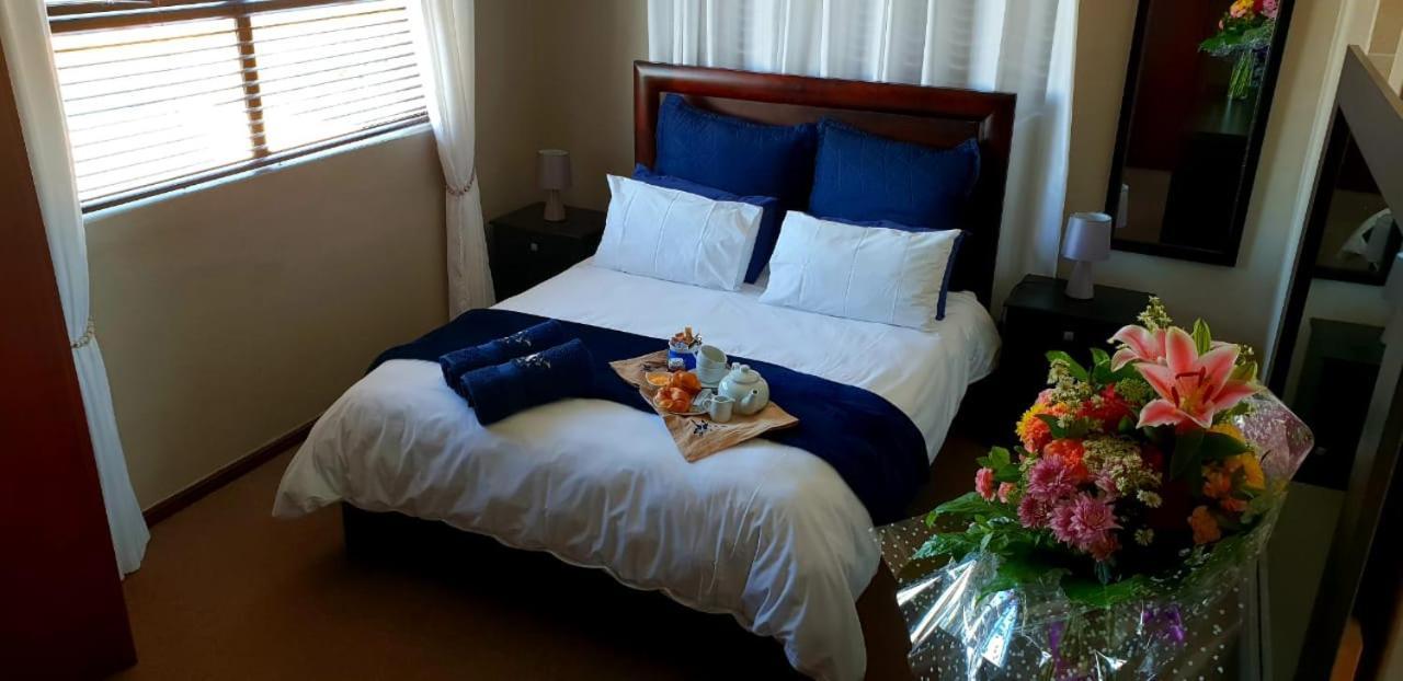 Seagulls Guest House Langebaan Ngoại thất bức ảnh