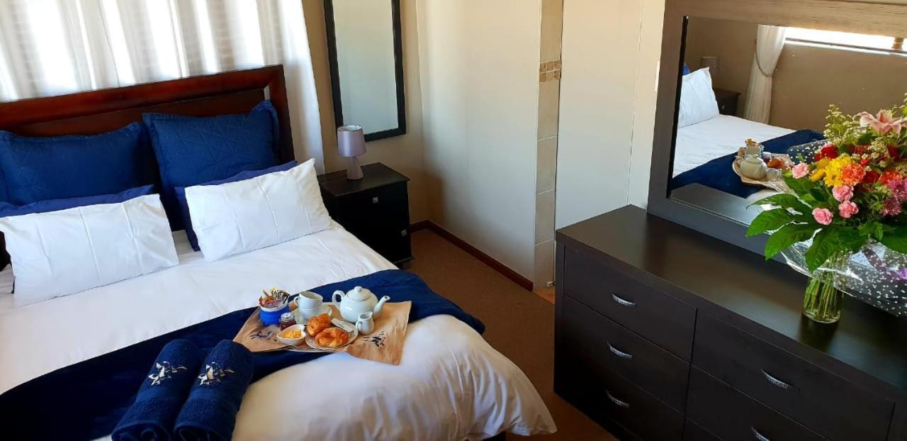 Seagulls Guest House Langebaan Ngoại thất bức ảnh