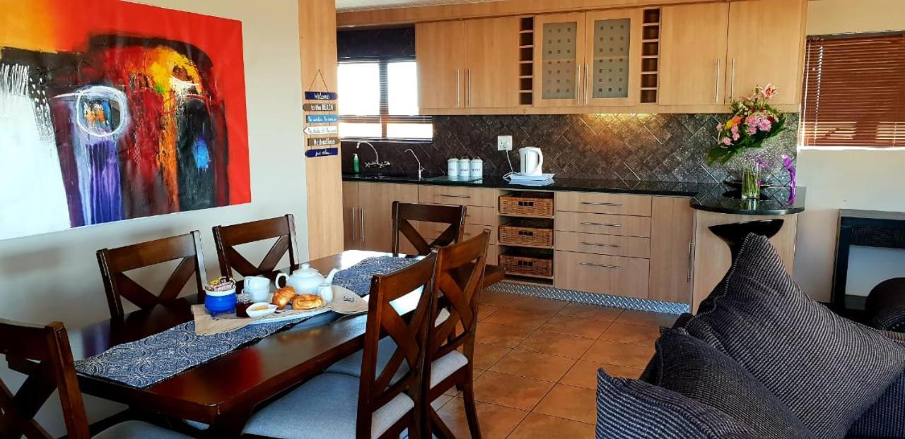 Seagulls Guest House Langebaan Ngoại thất bức ảnh